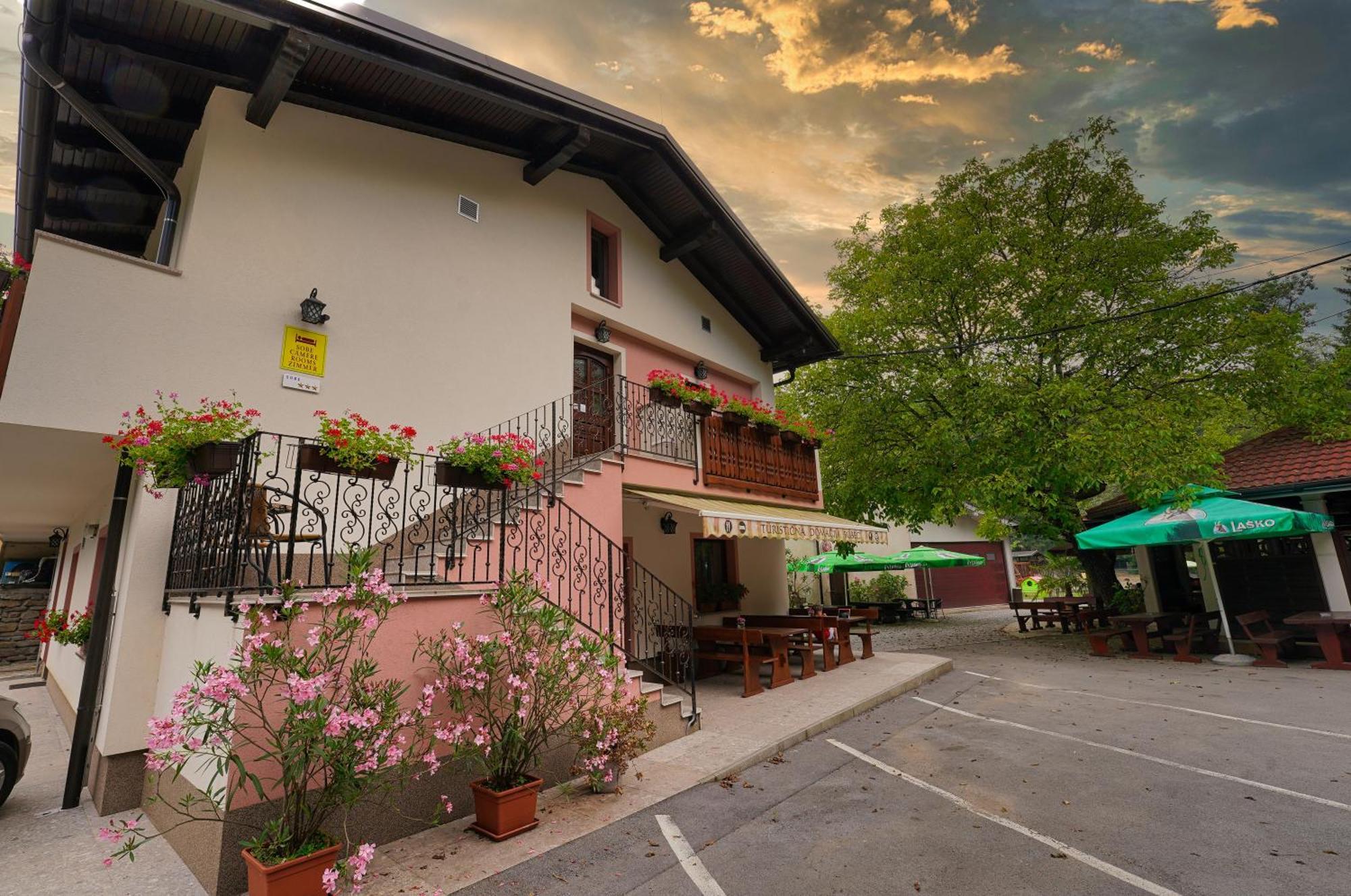 Domacija Bubec Villa Ilirska Bistrica Exterior foto