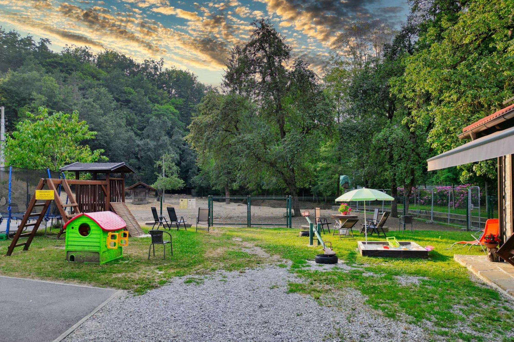 Domacija Bubec Villa Ilirska Bistrica Exterior foto